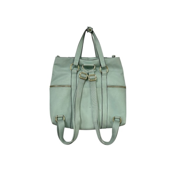Max Studio Roian
Backpack V5 Color-Surf Spray - Picture 2 of 16